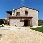 Villa Mani Butkovići