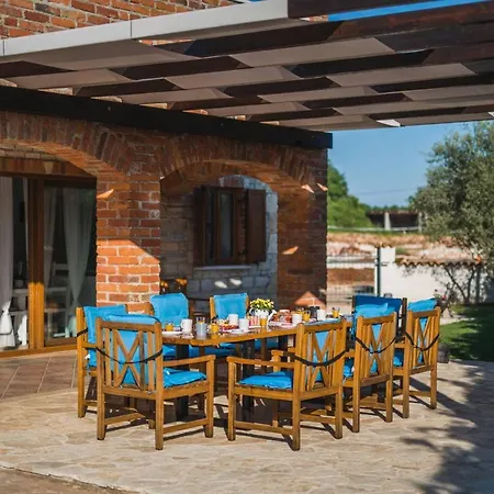 9 Mani Villa Butkovici (Istria)
