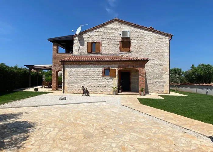 Vila Mani Butkovići