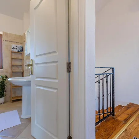 Villa Mani Butkovići